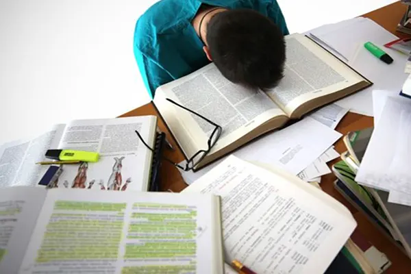 وسواس مطالعاتی در کنکور و راهکارهای درمان آن